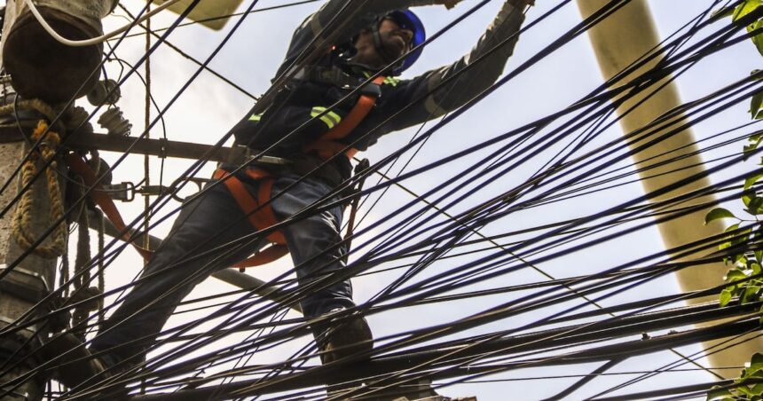 ‘Ponte trucha’ con el recibo: CFE prevé que cortes de luz por falta de pago aumenten 16.6% hacia 2030