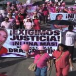 Marchan en Coatzacoalcos por feminicidio de la doctora Cristina Ramos: exigen detener a Lenin “N”